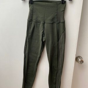 Lululemon workout leggings